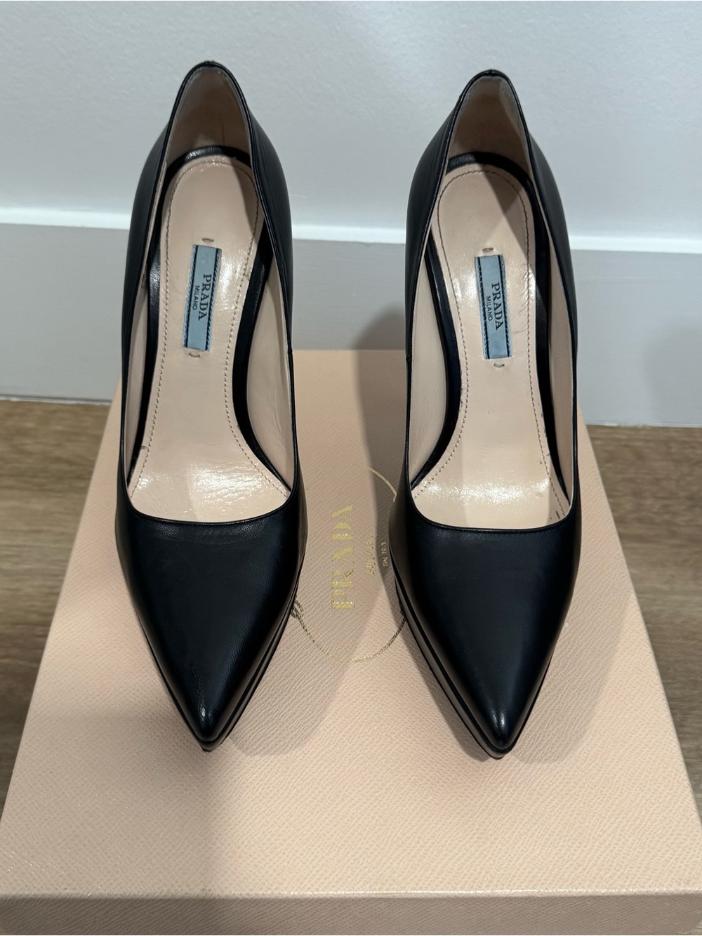 Prada Pumps